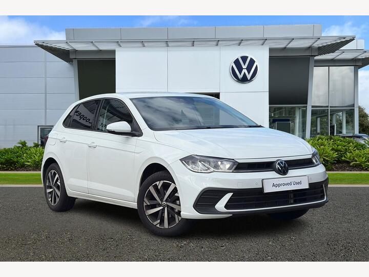 Volkswagen Polo 1.0 TSI Match Euro 6 (s/s) 5dr Volkswagen Polo 1.0 TSI Match Euro 6 (s/s) 5dr