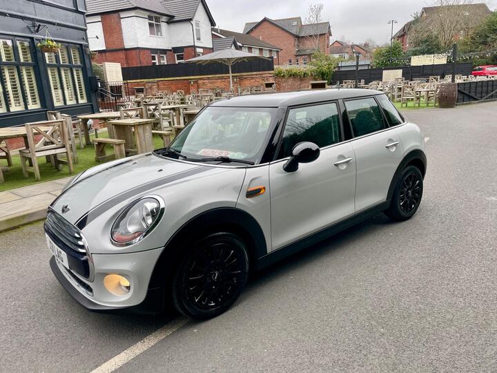 MINI Hatch 1.5 Cooper Euro 6 (s/s) 5dr