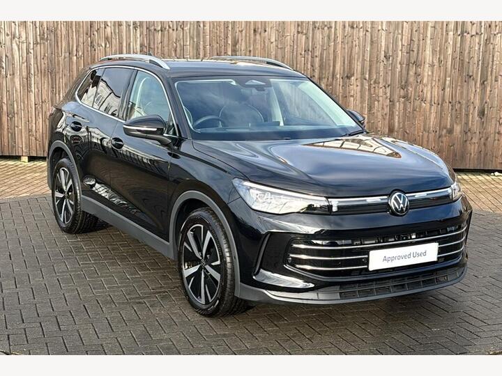Volkswagen Tiguan 1.5 ETSI MHEV Elegance DSG Euro 6 (s/s) 5dr