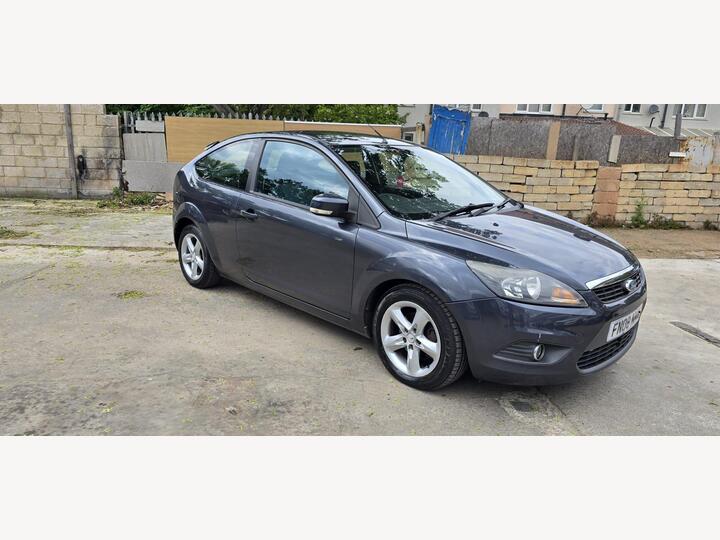 Ford Focus 1.6 Zetec 3dr