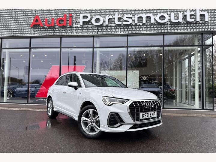 Audi Q3 1.5 TFSI CoD 35 S Line S Tronic Euro 6 (s/s) 5dr