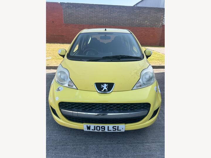 Peugeot 107 1.0 12V Urban Euro 4 5dr