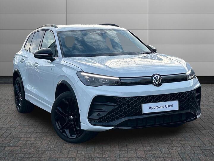 Volkswagen Tiguan 2.0 TDI R-Line DSG Euro 6 (s/s) 5dr