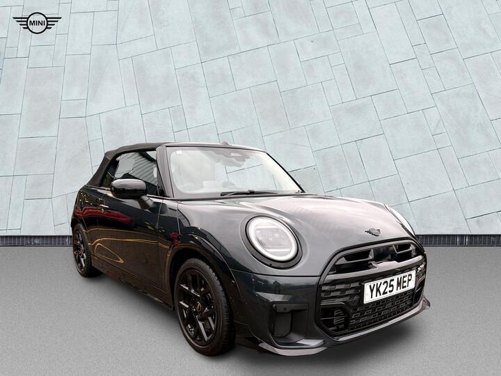 MINI Cooper Convertible 2.0C Sport Steptronic Euro 6 (s/s) 2dr MINI Cooper Convertible 2.0C Sport Steptronic Euro 6 (s/s) 2dr