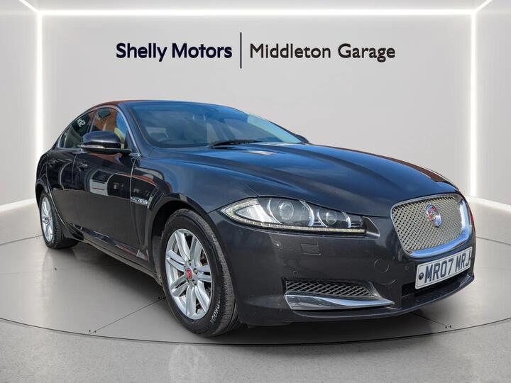 Jaguar XF 2.2d Luxury Auto Euro 5 (s/s) 4dr
