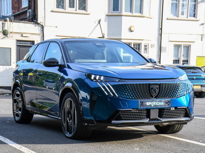 Peugeot E-3008 73kWh GT Auto 5dr