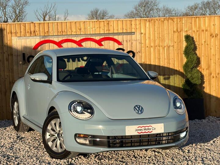 Volkswagen BEETLE 1.2 TSI Design DSG Euro 6 (s/s) 3dr Volkswagen BEETLE 1.2 TSI Design DSG Euro 6 (s/s) 3dr