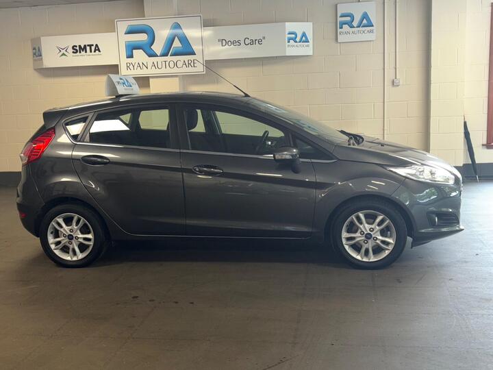 Ford Fiesta 1.0T EcoBoost Zetec Euro 6 (s/s) 5dr