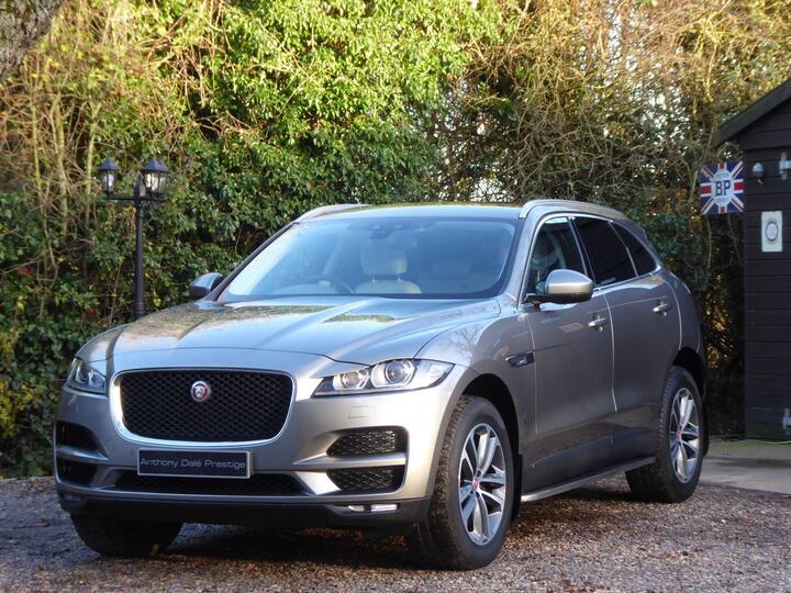 Jaguar F-PACE 2.0 P250i Portfolio Auto AWD Euro 6 (s/s) 5dr