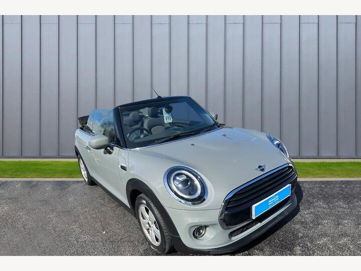 MINI Convertible 1.5 Cooper Classic Euro 6 (s/s) 2dr