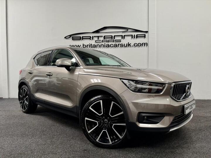 Volvo XC40 DIESEL ESTATE 2.0 D4 Inscription Pro Auto AWD Euro 6 (s/s) 5dr
