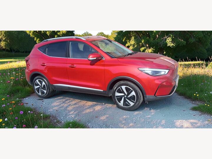 MG MG ZS 72.6kWh Trophy Connect Long Range Auto 5dr