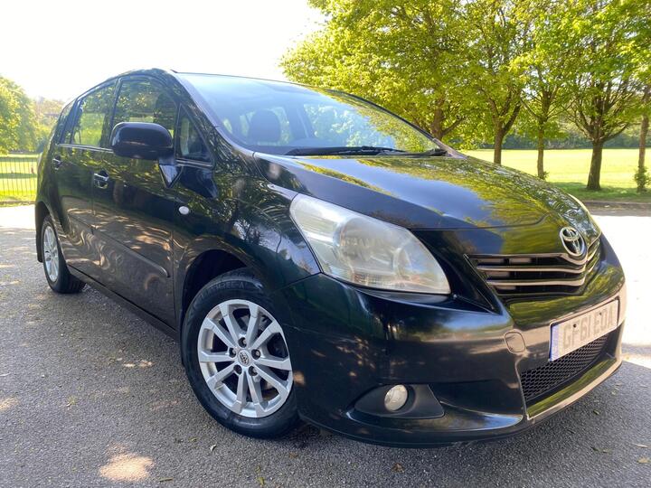 Toyota Verso 1.6 V-Matic TR Euro 5 5dr Toyota Verso 1.6 V-Matic TR Euro 5 5dr