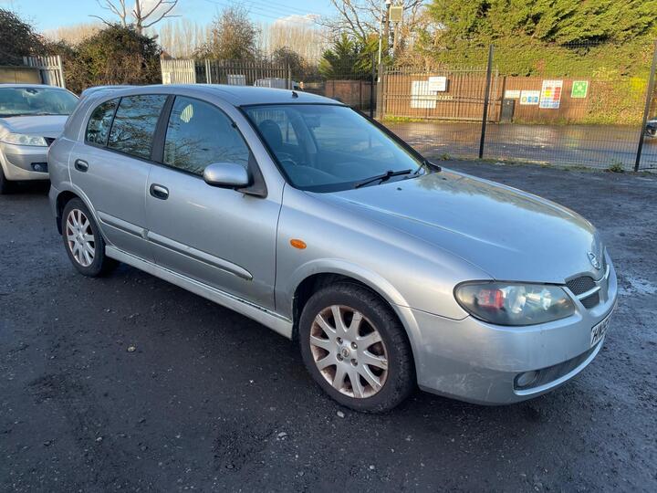 Nissan Almera 1.5 SX 5dr Nissan Almera 1.5 SX 5dr