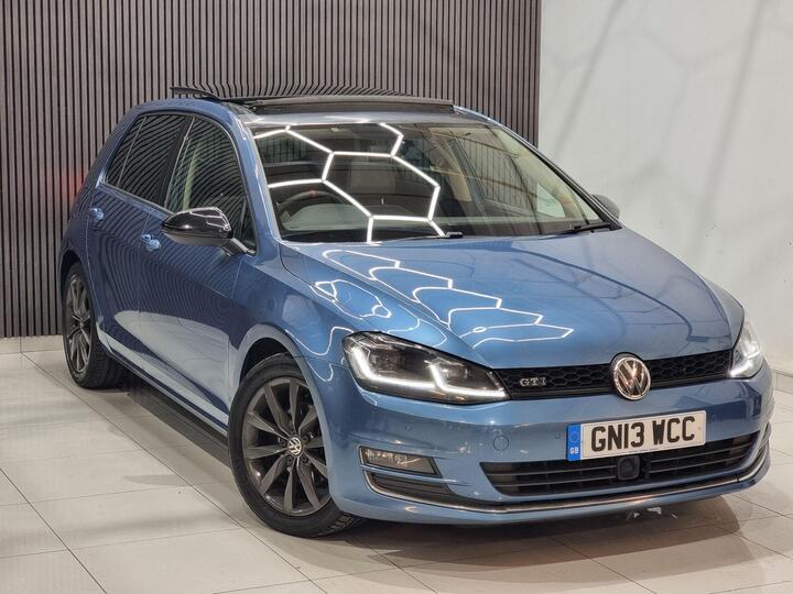Volkswagen Golf 2.0 TDI BlueMotion Tech GT DSG Euro 5 (s/s) 5dr