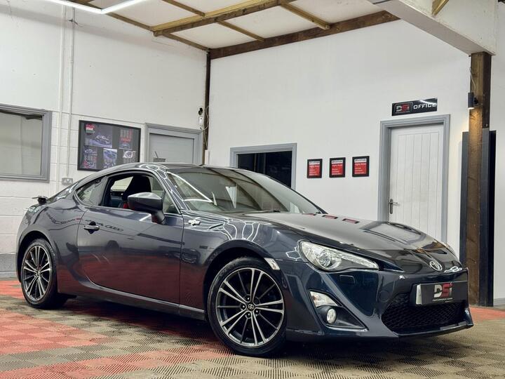 Toyota GT86 2.0 Boxer D-4S Euro 5 2dr