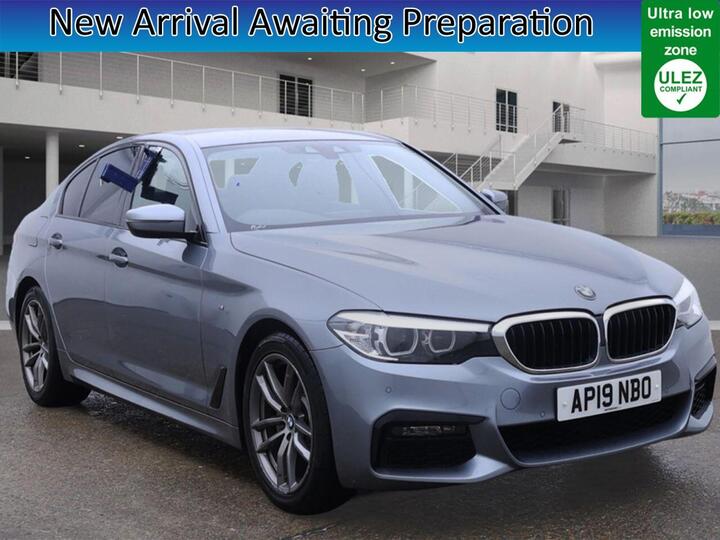 BMW 5 SERIES 2.0 520d M Sport Auto Euro 6 (s/s) 4dr