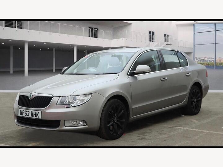 Skoda Superb 2.0 TDI SE DSG 4WD Euro 5 5dr