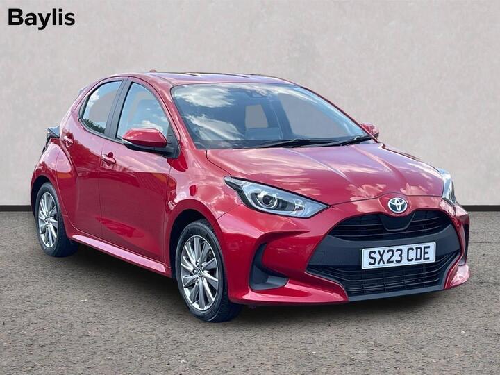Toyota YARIS 1.5 VVT-h Icon E-CVT Euro 6 (s/s) 5dr
