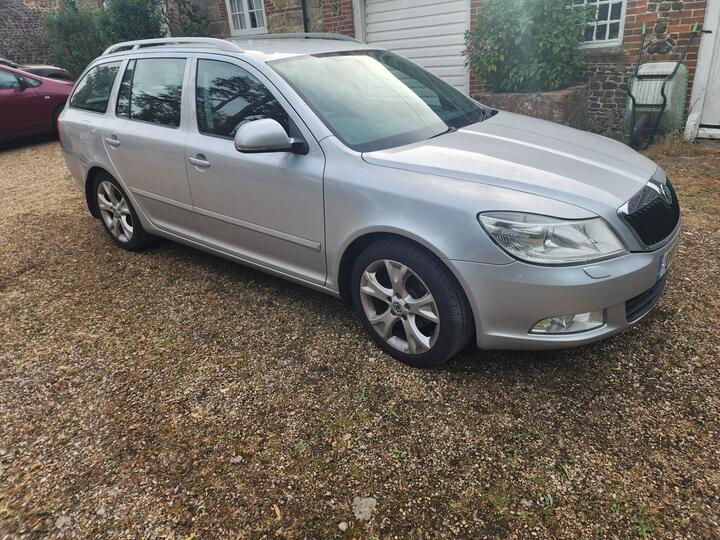 Skoda Octavia 1.4 TSI Elegance Euro 5 5dr