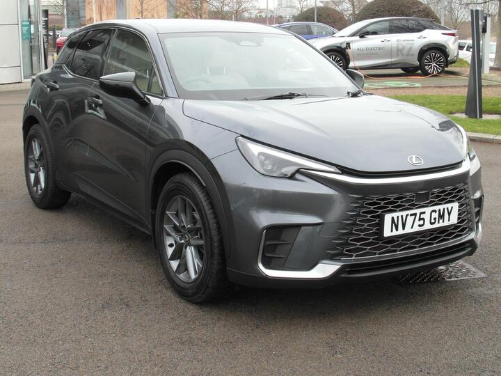 Lexus LBX 1.5 VVT-iE Premium E-CVT Euro 6 (s/s) 5dr