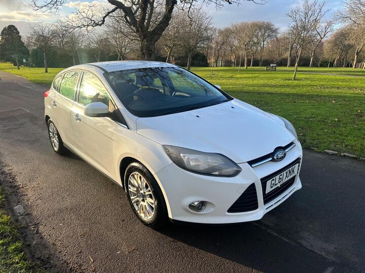 Ford Focus 1.6 Titanium Euro 5 5dr