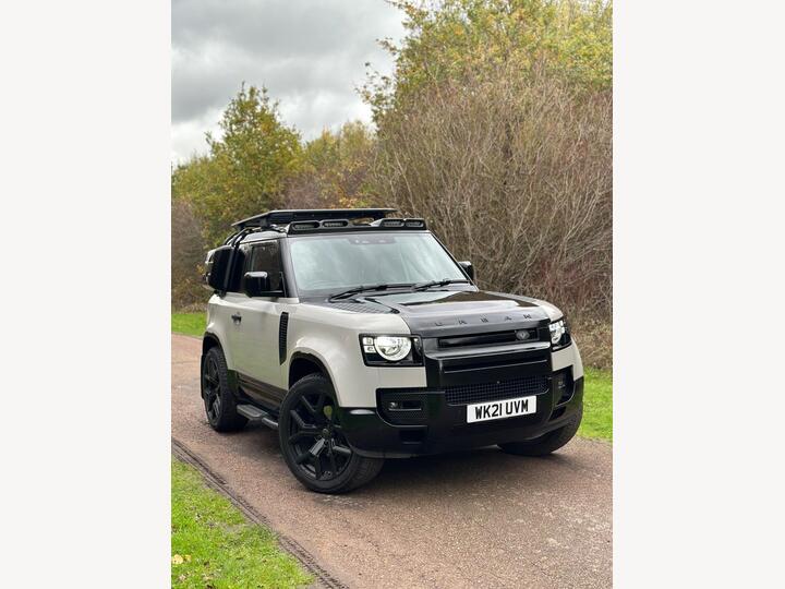 Land Rover Defender 90 2.0 P300 Auto 4WD Euro 6 (s/s) 3dr