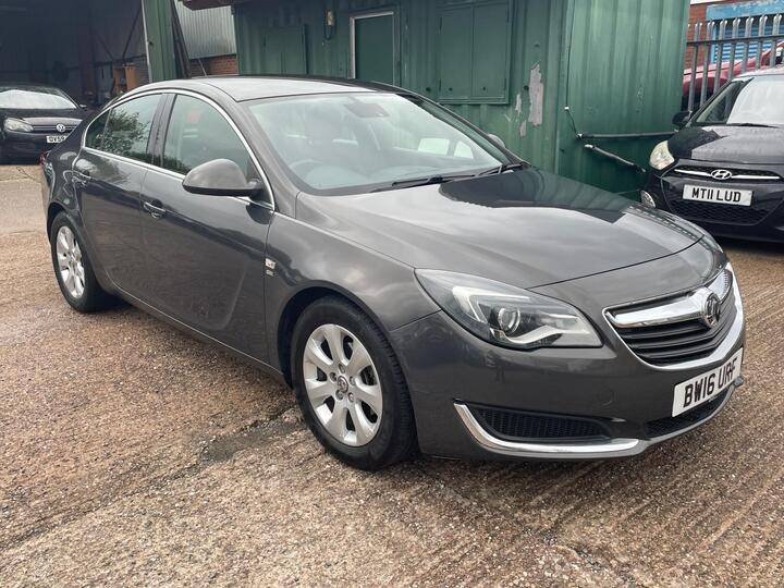 Vauxhall Insignia 1.6 CDTi EcoFLEX SE Euro 6 (s/s) 5dr Vauxhall Insignia 1.6 CDTi EcoFLEX SE Euro 6 (s/s) 5dr