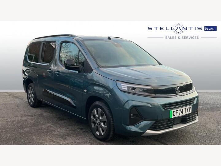 Vauxhall Combo Life Electric 52kWh Ultimate XL MPV Auto 5dr (7.4kW Charger)