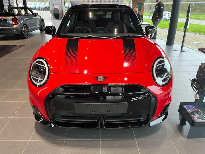 MINI Electric Cooper E 40.7kWh Sport Auto 3dr