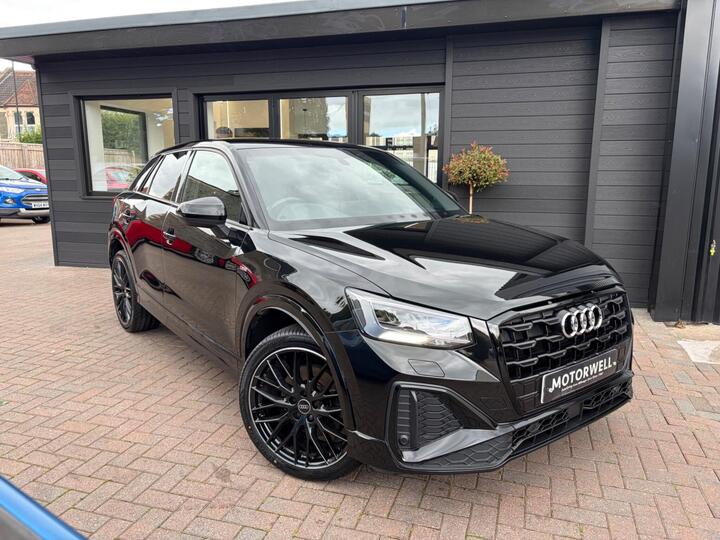 Audi Q2 1.0 TFSI 30 Black Edition Euro 6 (s/s) 5dr
