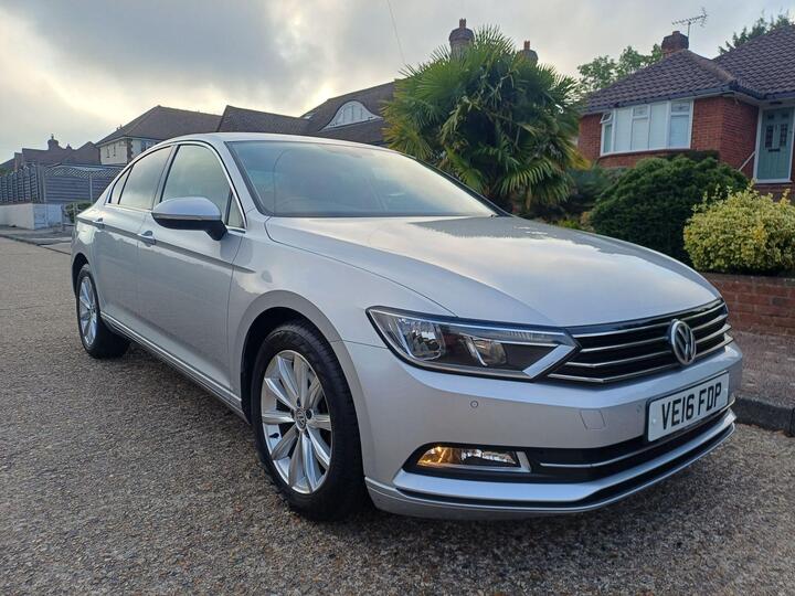 Volkswagen Passat 2.0 TDI BlueMotion Tech SE Business Euro 6 (s/s) 4dr