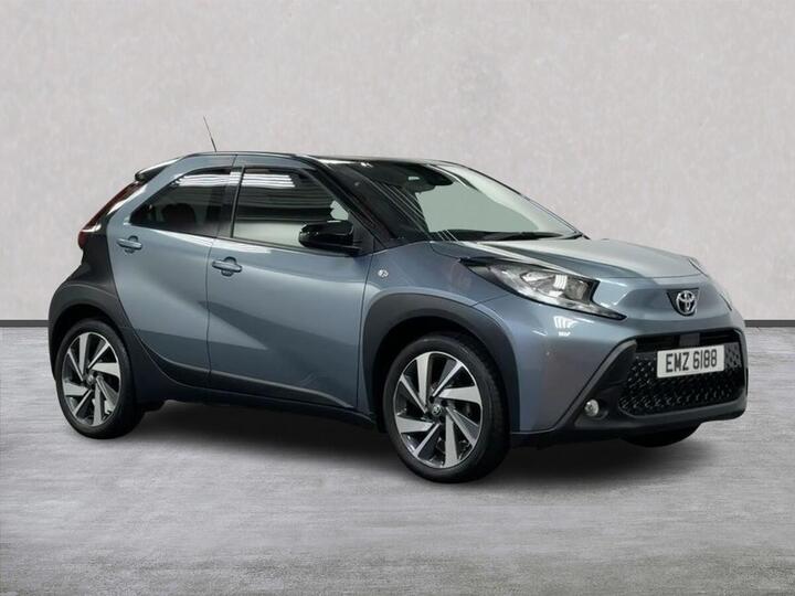 Toyota AYGO X 1.0 VVT-i Edge Euro 6 (s/s) 5dr Toyota AYGO X 1.0 VVT-i Edge Euro 6 (s/s) 5dr