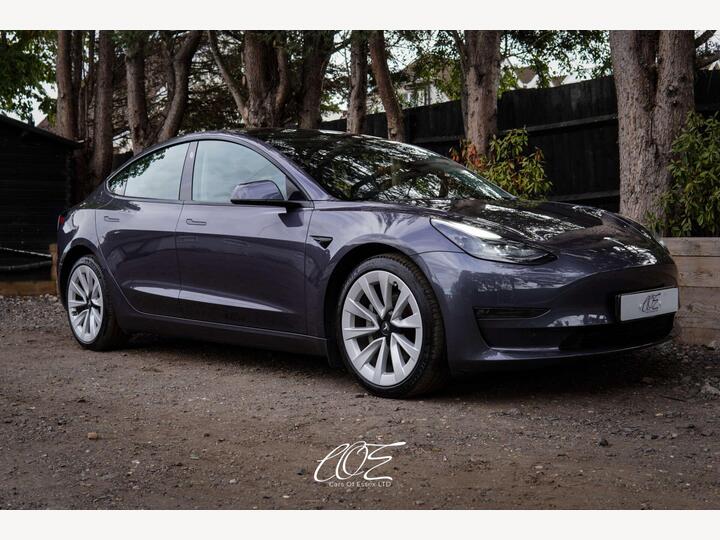 Tesla MODEL 3 (Dual Motor) Long Range Auto 4WDE 4dr