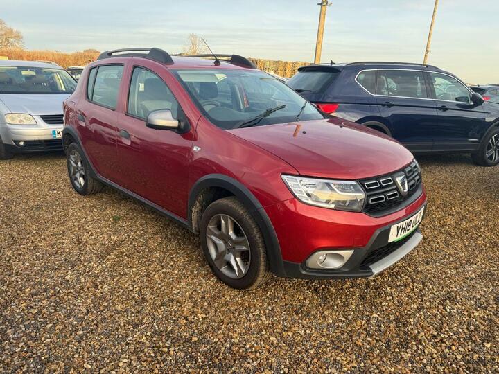 Dacia SANDERO STEPWAY 0.9 TCe Laureate Euro 6 (s/s) 5dr Dacia SANDERO STEPWAY 0.9 TCe Laureate Euro 6 (s/s) 5dr