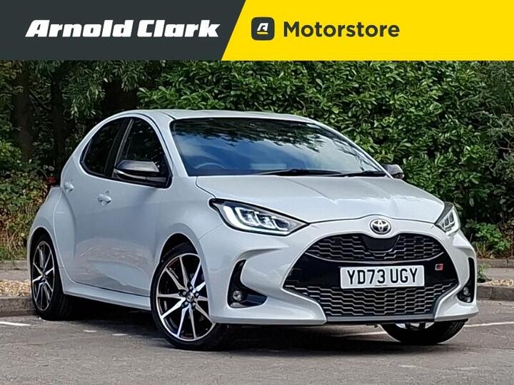 Toyota Yaris 1.5 VVT-h GR SPORT E-CVT Euro 6 (s/s) 5dr