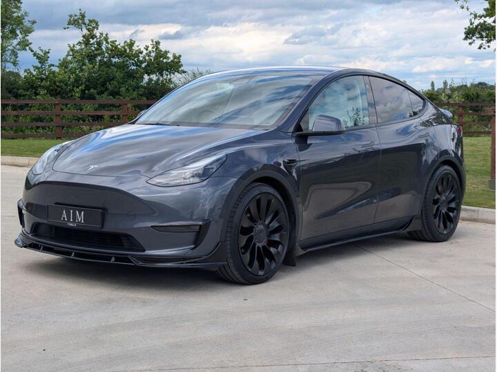 Tesla MODEL Y (Dual Motor) Performance Auto 4WDE 5dr