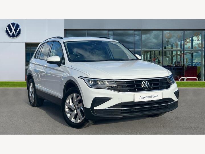 Volkswagen Tiguan 1.5 TSI Life Euro 6 (s/s) 5dr