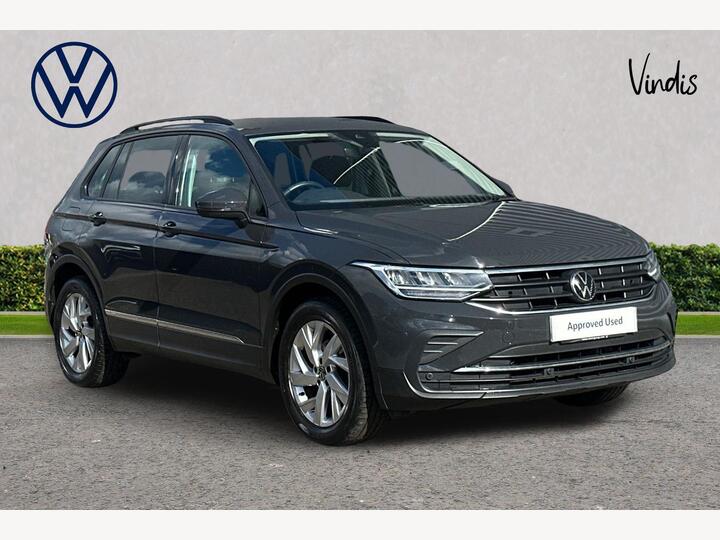 Volkswagen Tiguan 1.5 TSI Life Euro 6 (s/s) 5dr