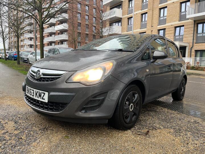 Vauxhall Corsa 1.2 16V Exclusiv Easytronic Euro 5 5dr (A/C)