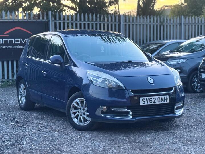 Renault Scenic 1.5 DCi Dynamique TomTom Euro 5 (s/s) 5dr Renault Scenic 1.5 DCi Dynamique TomTom Euro 5 (s/s) 5dr