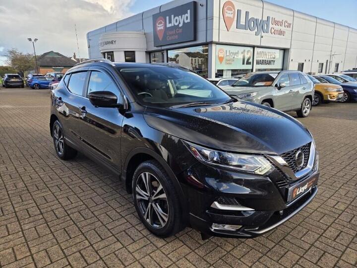 Nissan QASHQAI 1.5 DCi N-Connecta Euro 6 (s/s) 5dr