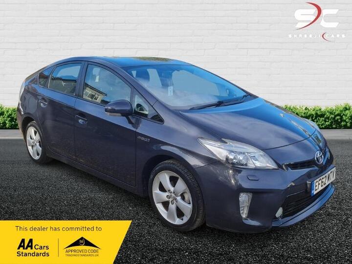 Toyota Prius 1.8 VVT-h T Spirit CVT Euro 5 (s/s) 5dr