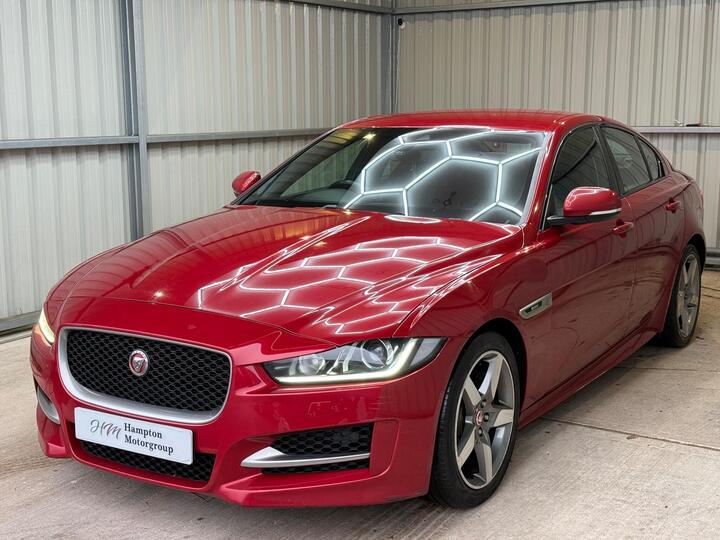 Jaguar XE 2.0d R-Sport Euro 6 (s/s) 4dr