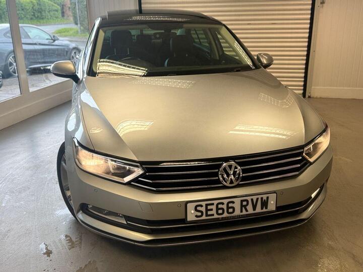 Volkswagen PASSAT 2.0 TDI BlueMotion Tech GT Euro 6 (s/s) 4dr