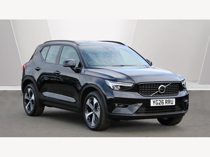 Volvo XC40 2.0 B3 MHEV Plus Dark DCT Auto Euro 6 (s/s) 5dr
