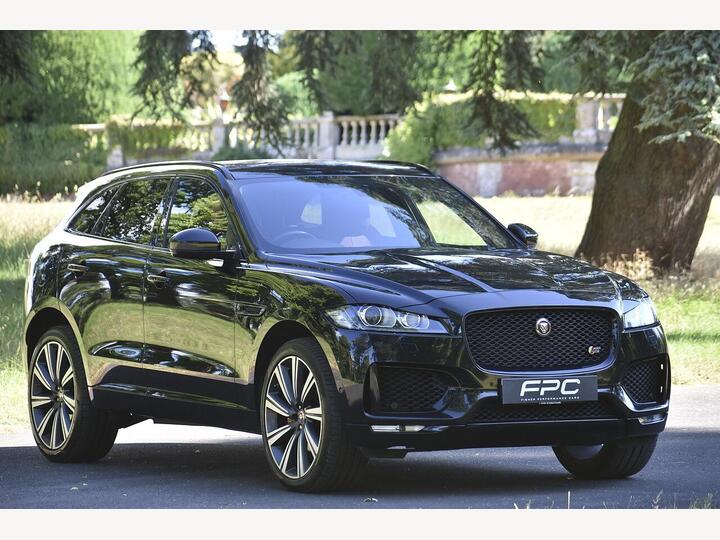 Jaguar F-PACE 3.0 D300 V6 S Auto AWD Euro 6 (s/s) 5dr