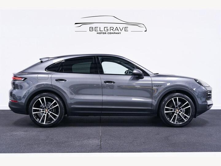 Porsche Cayenne 3.0 V6 E-Hybrid 25.9kWh TiptronicS 4WD Euro 6 (s/s) 5dr