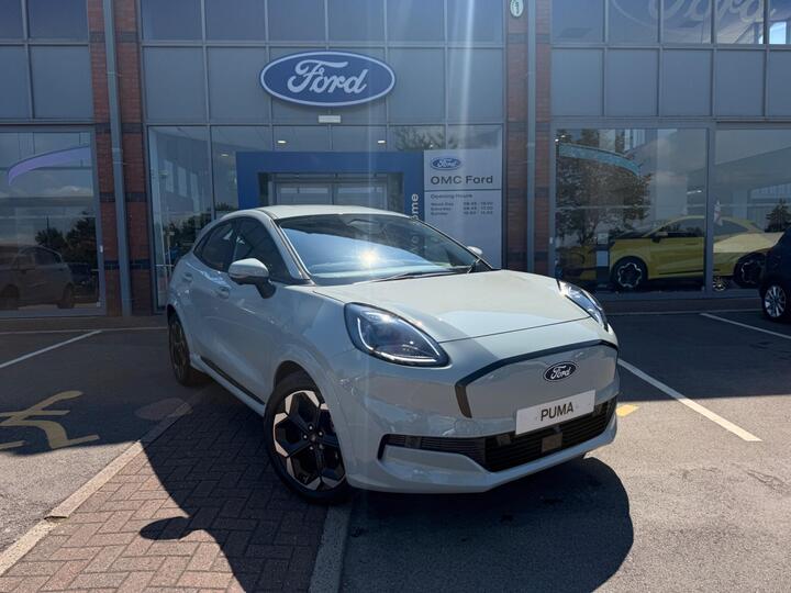 Ford Puma Gen-E Standard Range 46.8kWh Premium Auto 5dr
