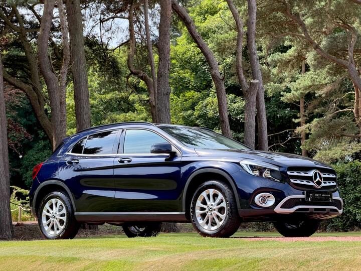 Mercedes-Benz GLA 2.1 GLA200d SE (Executive) 7G-DCT Euro 6 (s/s) 5dr